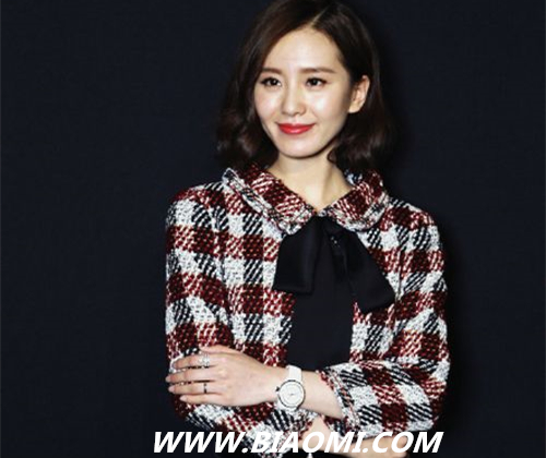 这样搭配色才不会尴尬 看明星如何穿搭 2.jpg