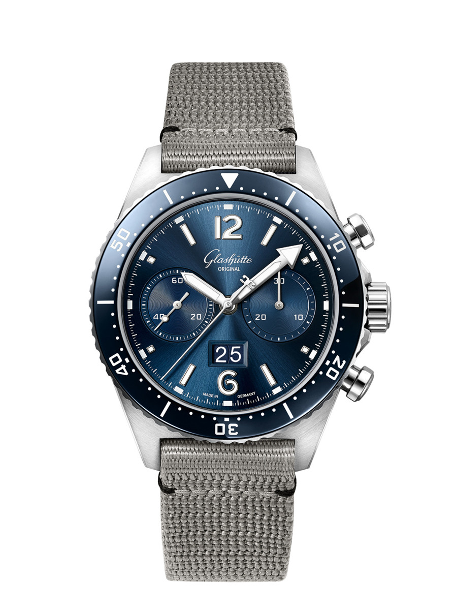 1-37-23-02-81-34 SeaQ Chrono synthetic strap grey RGB 17cm.jpg