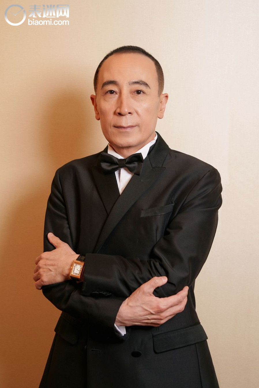 图6-2023年-积家电影人荣誉奖-获得者曹保平导演-6485d5ae8d698_副本.jpg