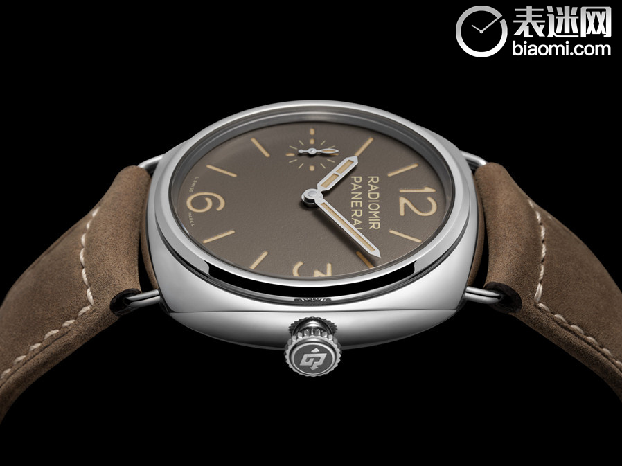 01. 沛纳海Radiomir Officine镭得米尔系列腕表 - 45毫米(PAM01385) - 情景图.jpg