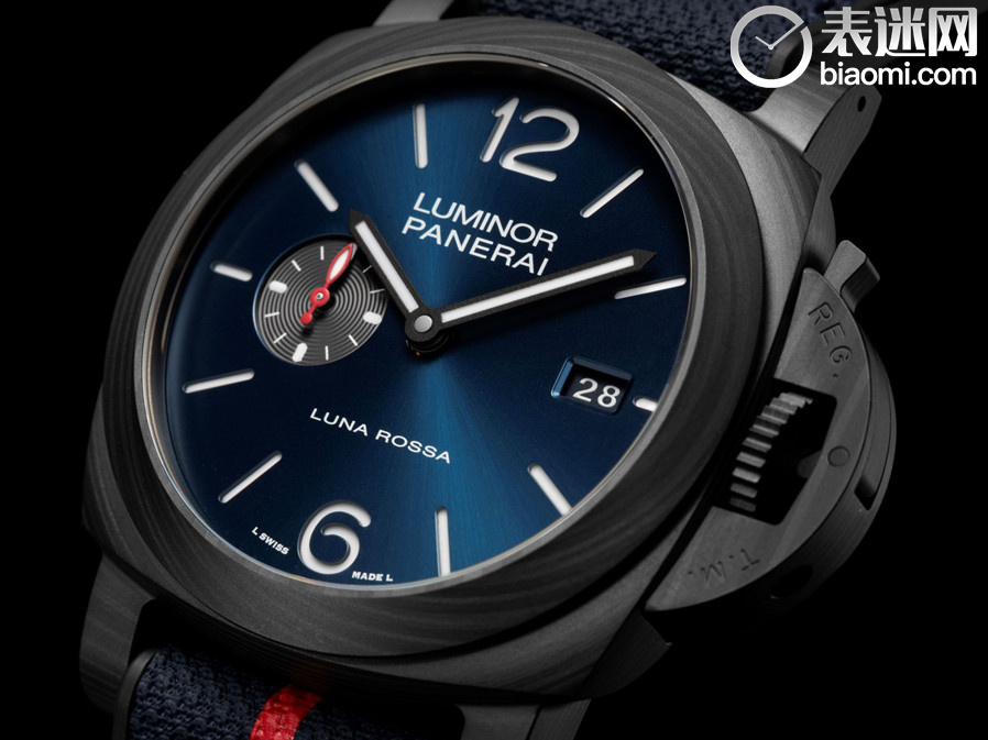 3.沛纳海Luminor庐米诺系列Luna Rossa Carbotech™碳纤维腕表 - 44毫米(PAM01529)_情景图.jpg