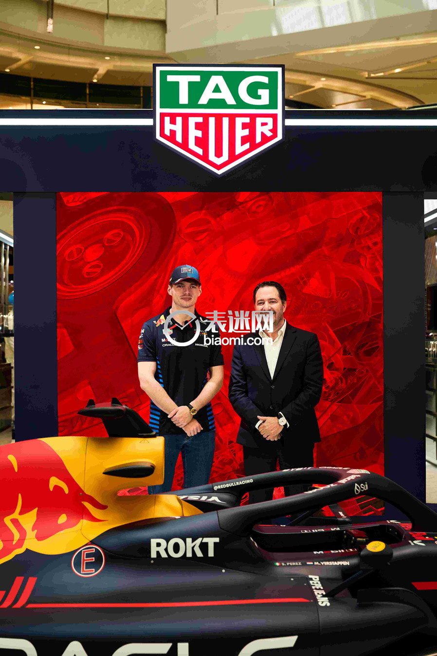 2.马克斯·维斯塔潘和CEO在Popup庆典舞台.jpg