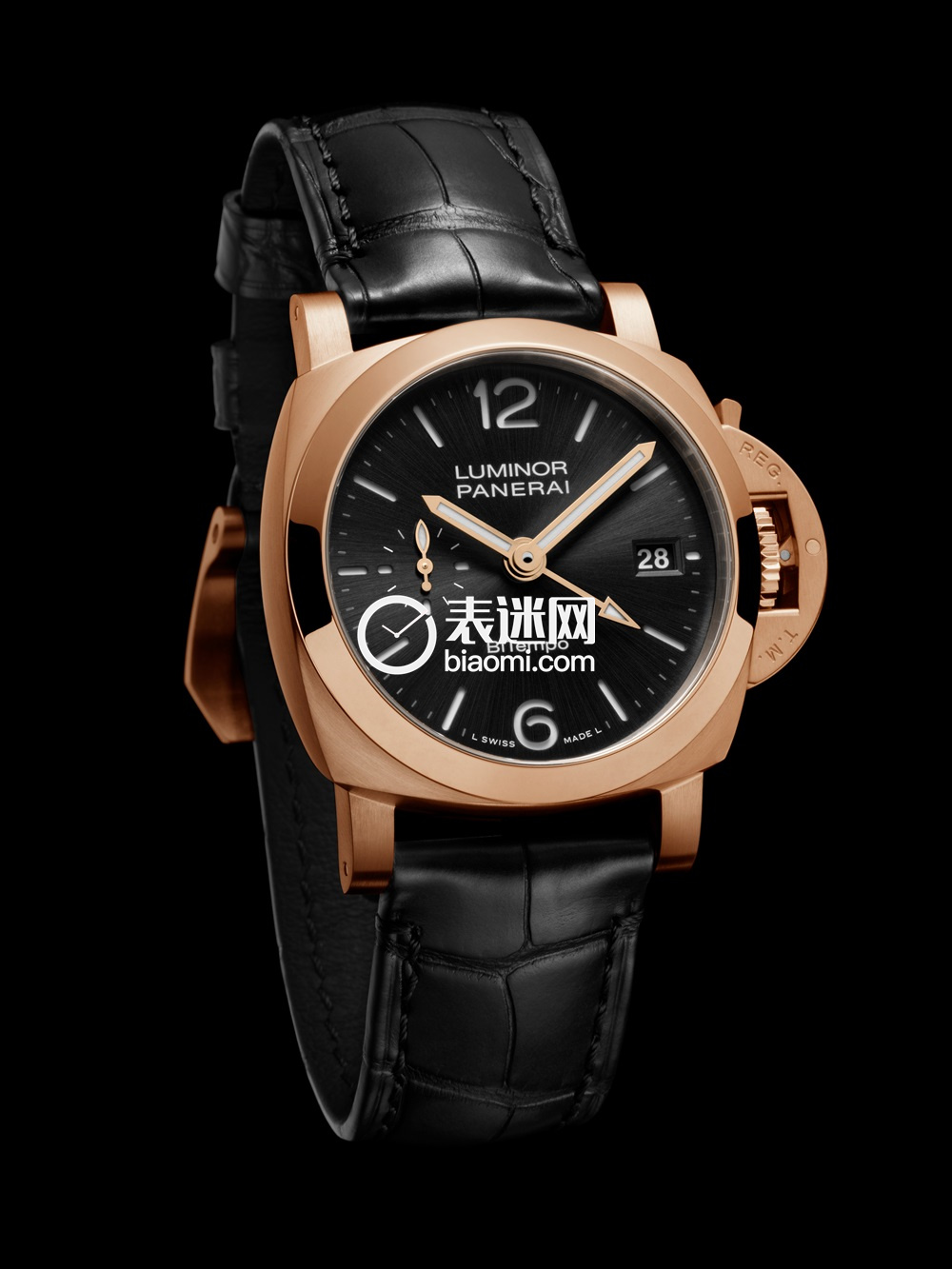 3. 沛纳海Luminor庐米诺系列40毫米两地时红金腕表(PAM1641)_情景图.jpg