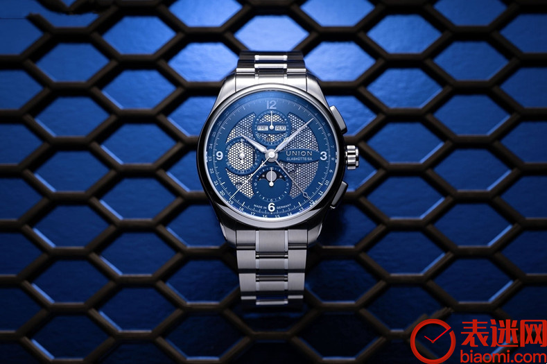 宇联推出Belisar Chronograph Moon Phase Skeleton计时月相镂空腕表